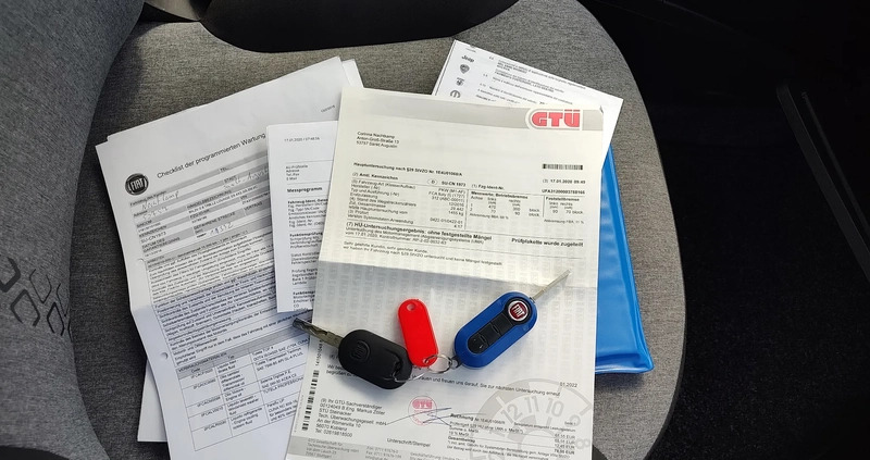 Fiat Panda cena 29900 przebieg: 94000, rok produkcji 2016 z Ostrzeszów małe 497